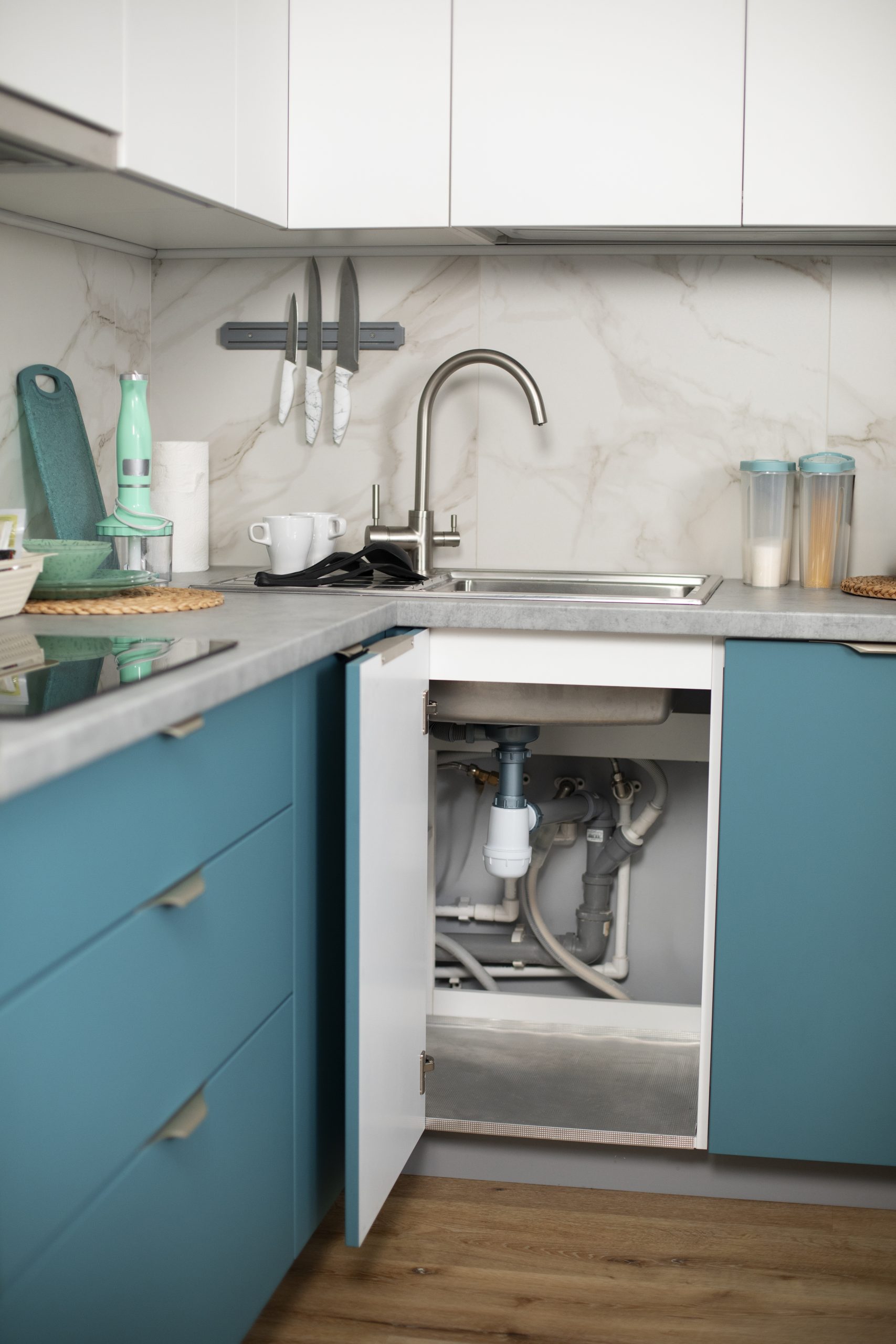 ALL ATTRIBUTION GOES TO FREEPIK.